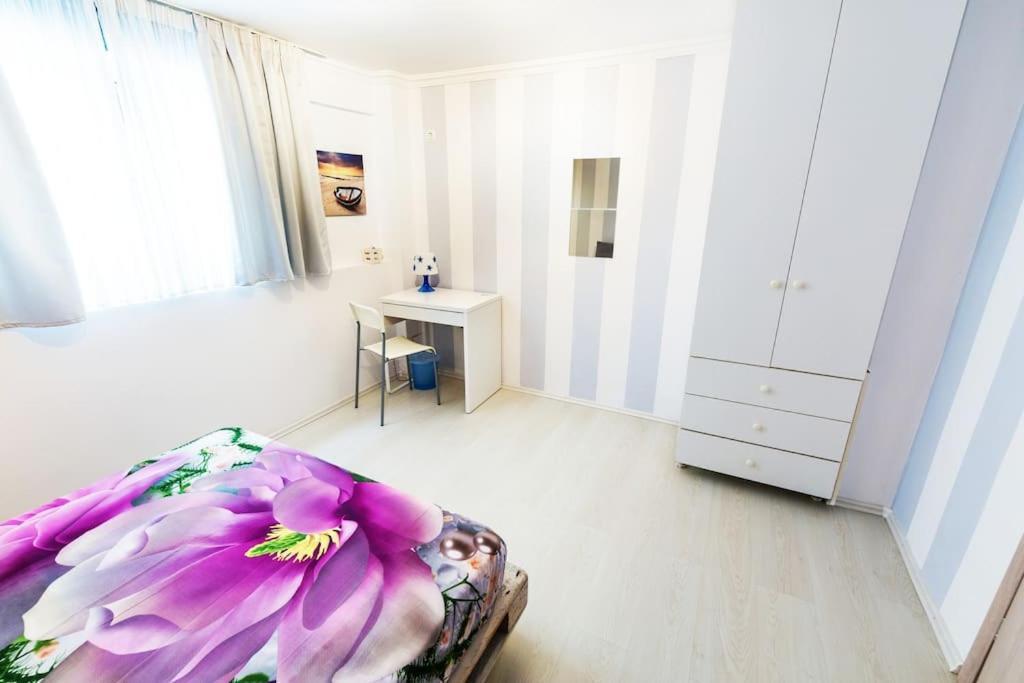 2 Bedrooms Apartment Close To Metro Dafni In Athene Buitenkant foto